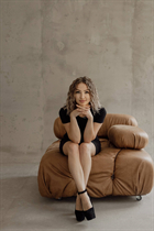 Ukrainian single woman mariia from yuzhne with Light Brown hair age 29 photo-11