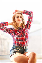 Ukrainian lady irena from zaporozhye with Light Brown hair age 32 photo-11