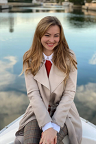 Girl from hague yuliia with Blonde hair age 36 photo-18