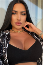 Ukrainian woman for dating alex from kiev with Black hair age 30 photo-4