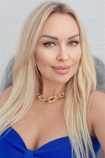 Ukrainian lady galina from berlin with Blonde hair age 44