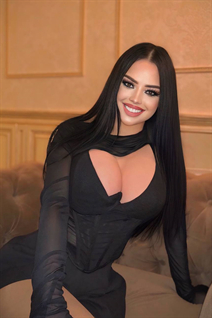 Lady from Ukraine iryna from ivano-frankovsk with Black hair age 19