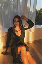 Beautiful wife from Ukraine irina from nikolaev with Light Brown hair age 35 photo-4