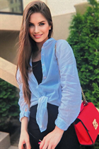 Sortir avec une femme roumaine maria-teodora de bucharest avec Brunette cheveux 23 ans photo-4