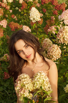 Jolie fille ukrainienne vladlena de kiev avec Brunette cheveux, âge 25 photo-26