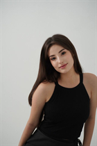 Fille de seoul gina aux cheveux Brunette, age 20 photo-3