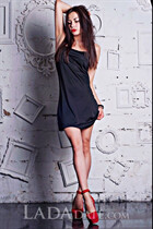 Superbe mariée ukrainienne irina de kiev avec Noirs cheveux, âge 32 photo-4