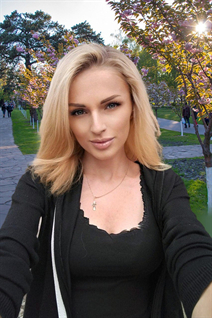 Beautiful woman of Ukraine svetlana from zhytomyr with Light Brown hair age 34