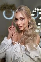 Superbe mariée ukrainienne anna de kyiv avec Blond cheveux, âge 30 photo-8