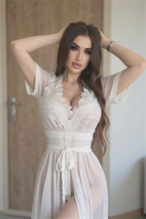 Ukrainian girl for marriage suzie from kiev with Dark Brown hair age 25