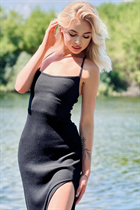 Ukrainian wife from nikolaev valeriia with Blonde hair age 21 photo-1