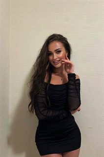 Femme ukrainienne en ligne mariia de kiev avec Brunette cheveux, âge 27