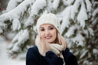 Ukrainian woman for marriage julia from zaporozhye with Blonde hair age 40 photo-18