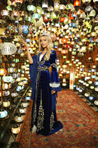 Beautiful woman of Ukraine inna from kiev with Blonde hair age 28 photo-3