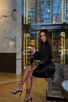 Bride from london dajana with Dark Brown hair age 28 photo-19