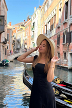 Mujer perfecta julia de barcelona con pelo Rubio y edad 40 photo-6