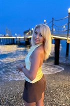 Femme parfaite elena de vienna avec Blond cheveux, âge 51 photo-20