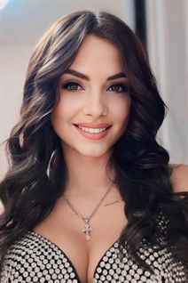 Beautiful woman of ukrainian anna from rivne with Light Brown hair age 31