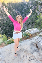 Mariée de amsterdam yuliia avec Chatain clairs cheveux, âge 37 photo-11