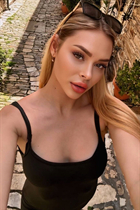 Ukrainian beauty olena from kiev with Blonde hair age 21 photo-1