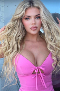 Girl from warsaw ksenia with Blonde hair age 34