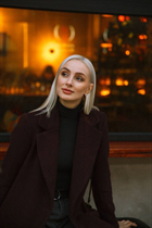 Pretty girl irina from london with Blonde hair age 35 photo-24