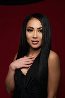 Gorgeous Ukrainian bride daria from nikolaev with Black hair age 33