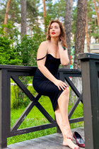 Perfect woman yulia from cento with Light Brown hair age 41 photo-5
