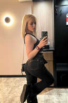 Pretty ukrainian lady uliana from paris with Blonde hair age 25 photo-10