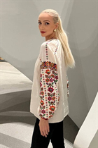 Pretty girl irina from london with Blonde hair age 35 photo-31