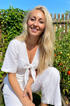 Beautiful czech woman oksana from prague with Blonde hair 41 years old photo-17