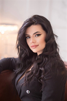 Ukrainian woman larysa from kiev with Dark Brown hair age 29 photo-1