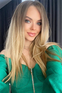 Amazing women from ukraine anna from kharkov with Light Brown hair age 27
