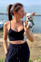 Ukrainian woman online alina from los angeles with Dark Brown hair age 25 photo-6
