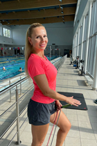 Dating a german woman olena from baden-baden with Blonde hair 44 years old photo-5