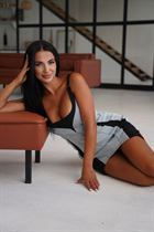 Femme ukrainienne pour sortir avec diana de kharkov avec Noirs cheveux, âge 33 photo-15