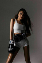 Ukrainian woman online ekaterina from kiev with Black hair age 24 photo-4