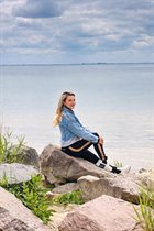 Fille de valencia alina aux cheveux Chatain clairs, age 42 photo-29