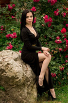 Pretty Ukrainian woman yulia from ternopol with Black hair age 35 photo-5