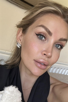 Perfect woman kseniia from london with Blonde hair age 39 photo-9