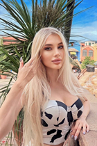 Ukranian bride lilia from kyiv with Blonde hair age 30 photo-5