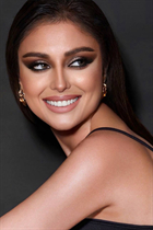 Pretty girl alina from riyadh with Light Brown hair age 37 photo-4