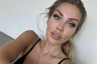 Perfect woman kseniia from london with Blonde hair age 39 photo-20