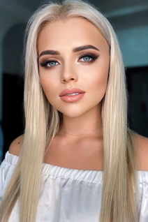 Jolie fille ukrainienne anna de vinnitsa avec Blond cheveux, âge 22