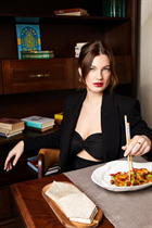 Beautiful woman of Ukraine irina from kiev with Light Brown hair age 32 photo-12