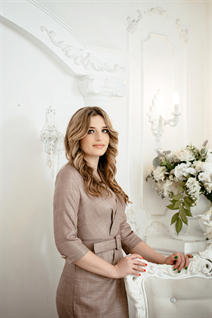 Fille ukrainienne katya de kiev avec Blond cheveux, âge 36