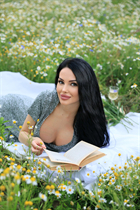Ukrainian wife julia from vinnitsa with Black hair age 33 photo-1