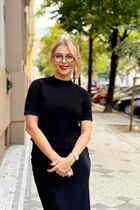 Femme tchèque olena de prague avec Blond cheveux 48 ans photo-6