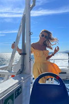 Novia de trieste oleksandra con pelo Castaño y edad 41 photo-15