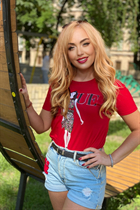 Beautiful woman of ukrainian oksana from konstantinovka with Blonde hair age 53 photo-17